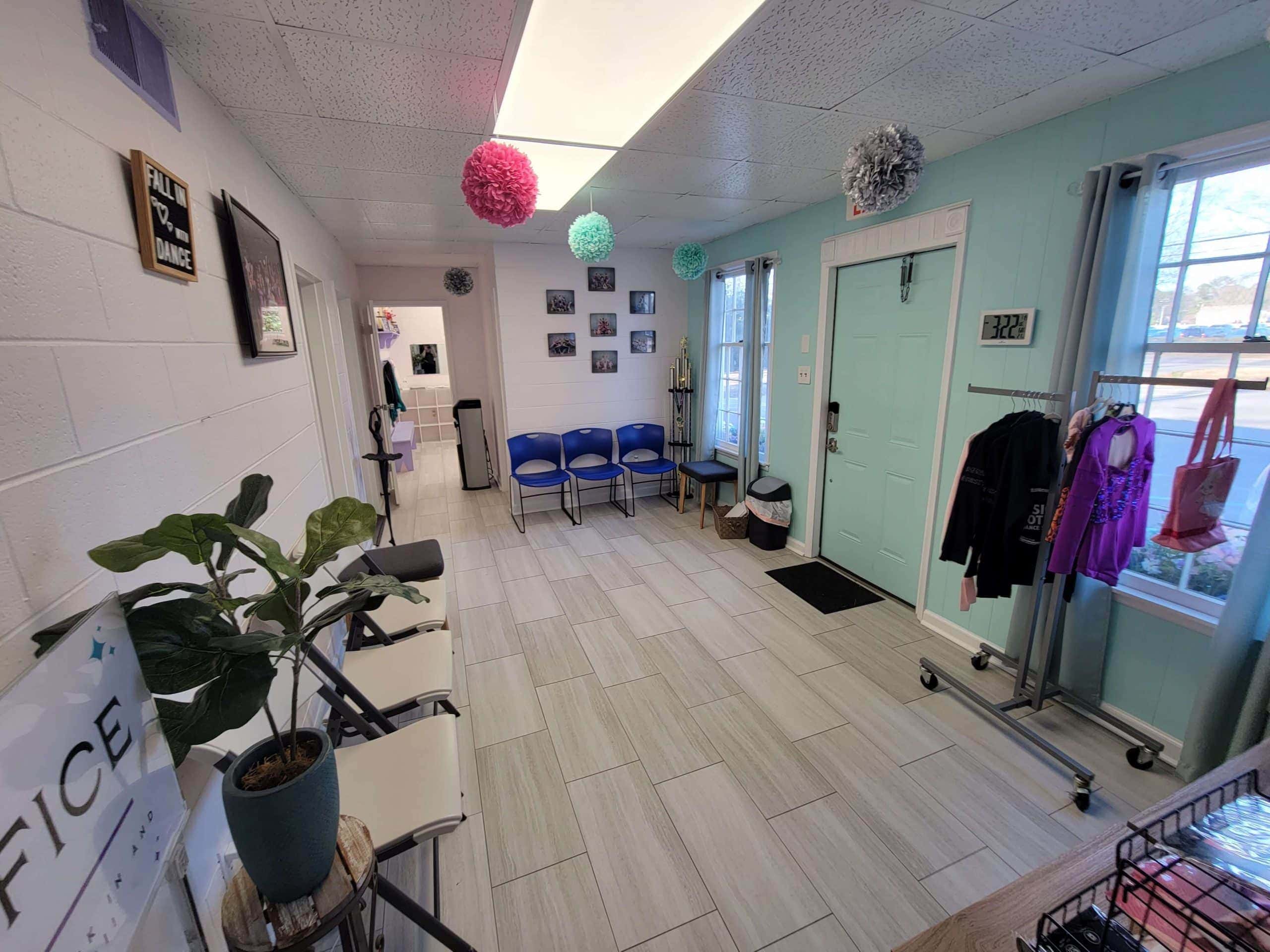 A parent waiting area inside the Music in Motion studio